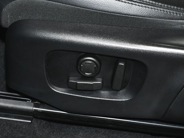 2023 Land Rover Discovery Sport SE - 22951385 - 46