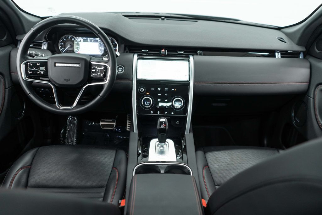 2023 Land Rover Discovery Sport S R-Dynamic photo 9