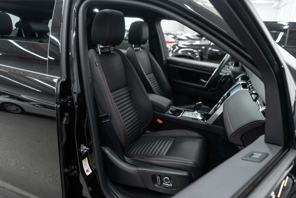 2023 Land Rover Discovery Sport S R-Dynamic photo 10