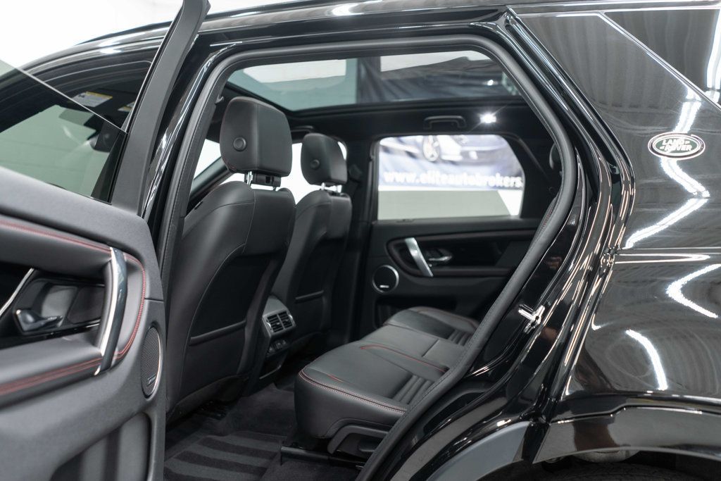 2023 Land Rover Discovery Sport S R-Dynamic photo 28