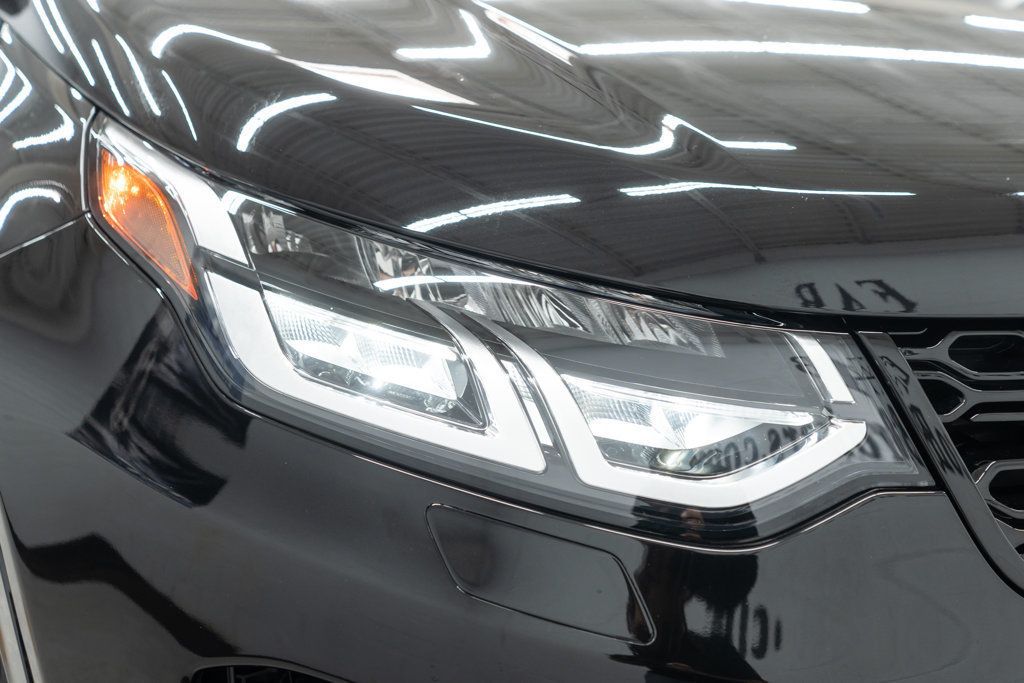 2023 Land Rover Discovery Sport S R-Dynamic photo 39