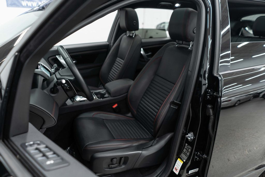 2023 Land Rover Discovery Sport S R-Dynamic photo 8