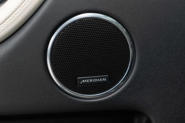 2023 Land Rover Discovery Sport S R-Dynamic 4WD - 22945398 - 17