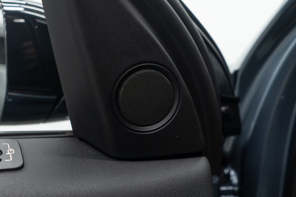 2023 Land Rover Discovery Sport S R-Dynamic 4WD - 22945398 - 45