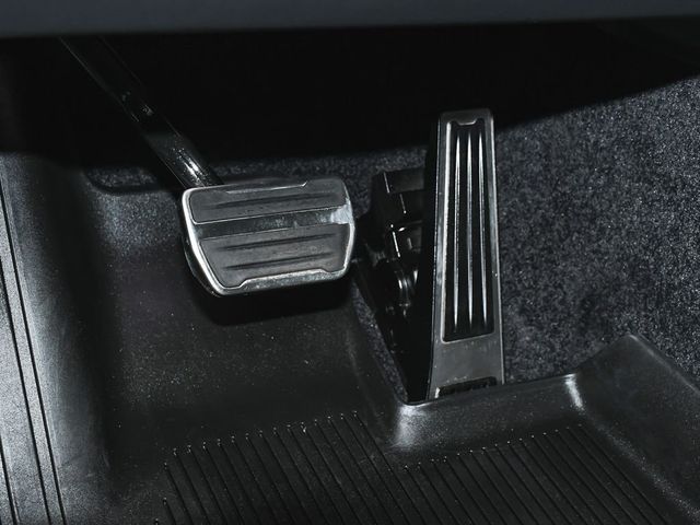 2023 Land Rover Range Rover Autobiography - 23045598 - 22