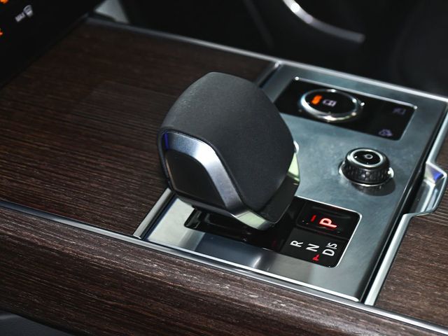 2023 Land Rover Range Rover Autobiography - 23045598 - 45