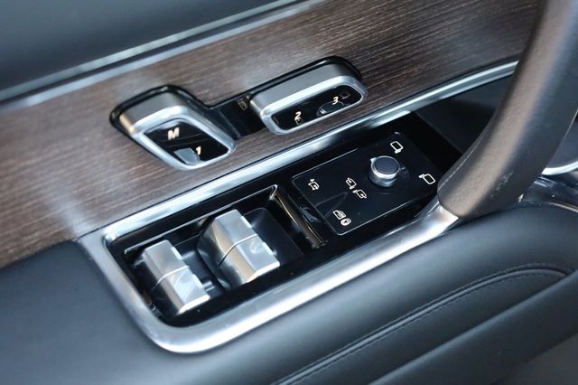 2023 Land Rover Range Rover Autobiography SWB - 22971790 - 31