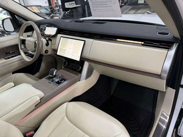2023 Land Rover Range Rover Local Trade/LWB/Heated&Cooled Massaging Seats/Heads Up Display - 23086784 - 10