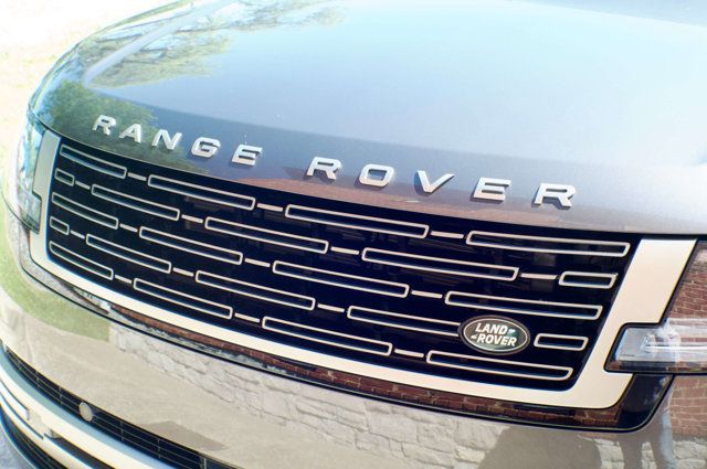 2023 Land Rover Range Rover LocalTrade/MSRP$105975/HeatedFront&RearSeats/BlindSpotMonitor - 23022940 - 12