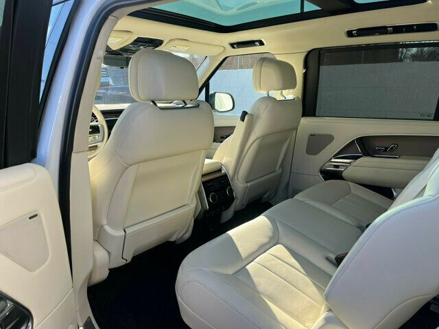 2023 Land Rover Range Rover LWB/Heated&Cooled Massaging Seats/Heads Up Display/3RD ROW SEATS - 22343294 - 10