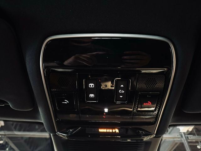 2023 Land Rover Range Rover MSRP$111,525/360Cam/PanoRoof/Htd&CldSeats/MeridianSound - 23068824 - 18