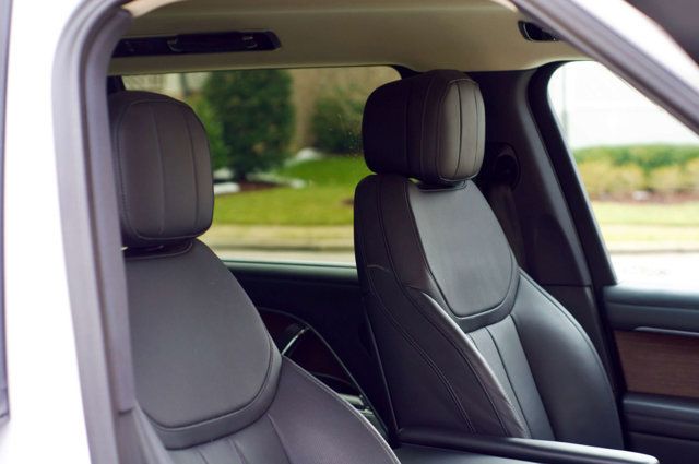 2023 Land Rover Range Rover MSRP$120710/LWB-7-Seat/BlackContrastRoof/ShadowExteriorPkg/NAV - 22976159 - 33