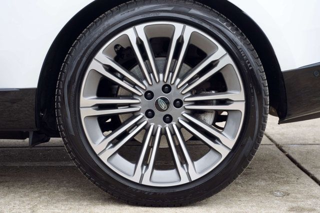 2023 Land Rover Range Rover MSRP$120710/LWB-7-Seat/BlackContrastRoof/ShadowExteriorPkg/NAV - 22976159 - 45