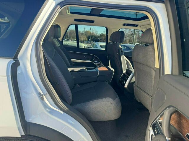 2023 Land Rover Range Rover P-400SE/Heated&CooledSeats/BlindSpotMonitor/BlackContrastRoof - 22697649 - 16