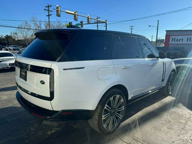 2023 Land Rover Range Rover P-400SE/Heated&CooledSeats/BlindSpotMonitor/BlackContrastRoof - 22697649 - 4