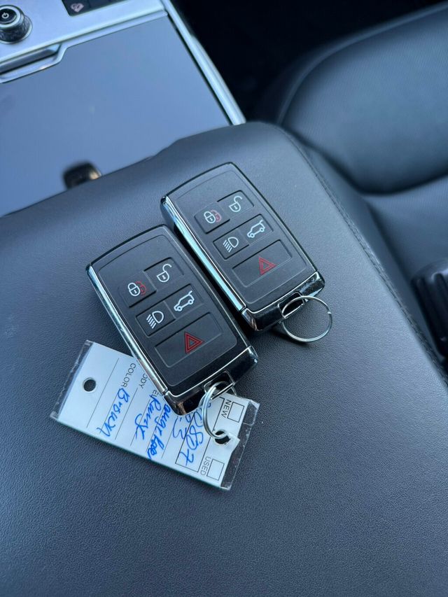 2023 Land Rover Range Rover P400 SE SWB - 22992531 - 22