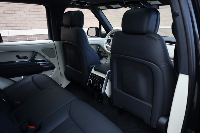 2023 Land Rover Range Rover P400 SE SWB - 22947453 - 23