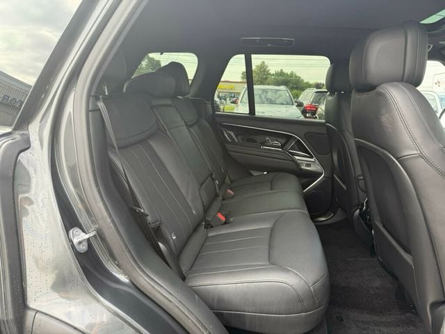 2023 Land Rover Range Rover P400 SE SWB - 23043277 - 18