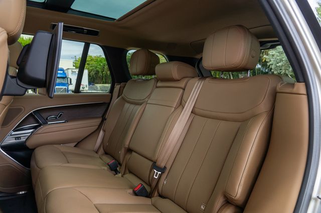 2023 Land Rover Range Rover P400 SE SWB - 23005976 - 22