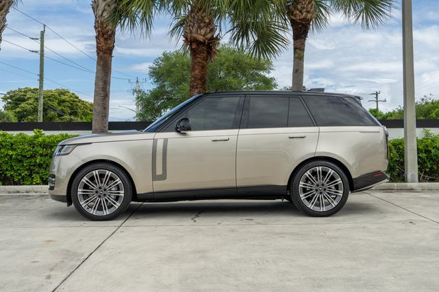 2023 Land Rover Range Rover P400 SE SWB - 23005976 - 2