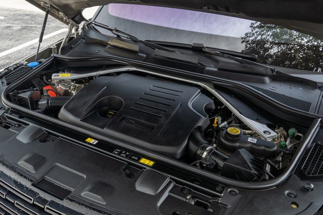 2023 Land Rover Range Rover P400 SE SWB - 23005976 - 32