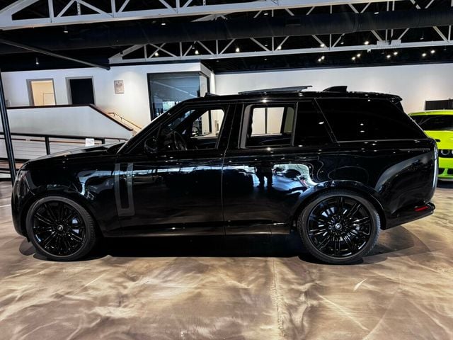 2023 Land Rover Range Rover P530/SE/HotClimatePkg/TechnologyPkg/AdvancedTowAssist/ParkAssist - 23025880 - 1