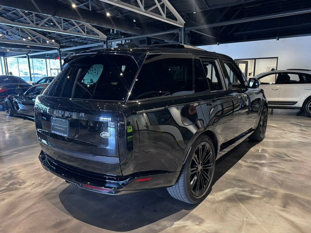 2023 Land Rover Range Rover P530/SE/HotClimatePkg/TechnologyPkg/AdvancedTowAssist/ParkAssist - 23025880 - 4