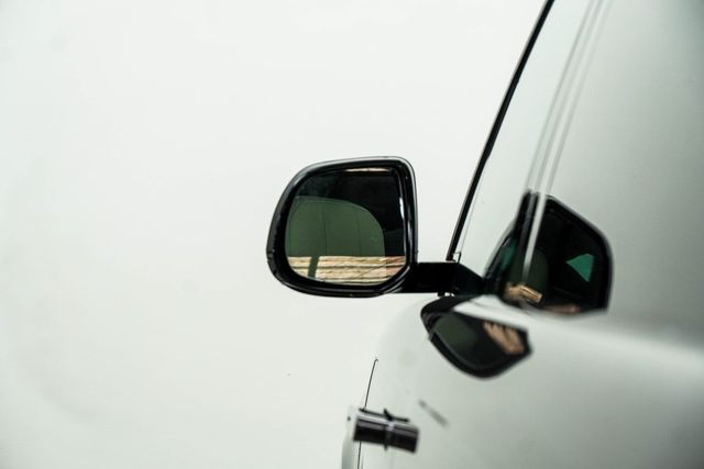 2023 Land Rover Range Rover P530 SE LWB 7 Seat - 22983921 - 12