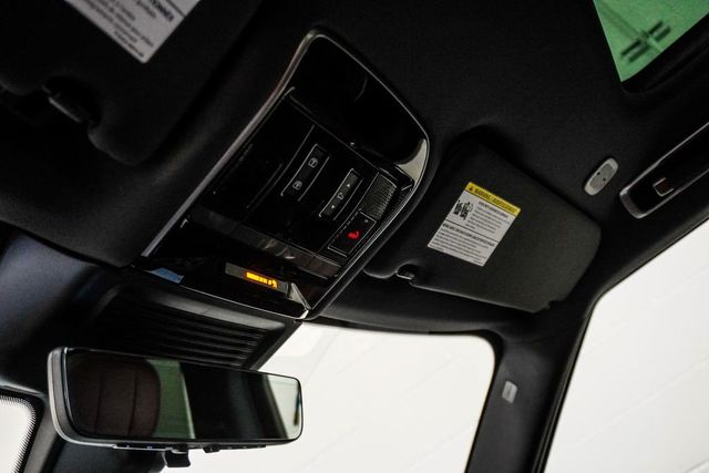 2023 Land Rover Range Rover P530 SE SWB - 22991895 - 31