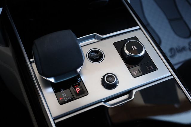 2023 Land Rover Range Rover P530 SE SWB - 22971789 - 38