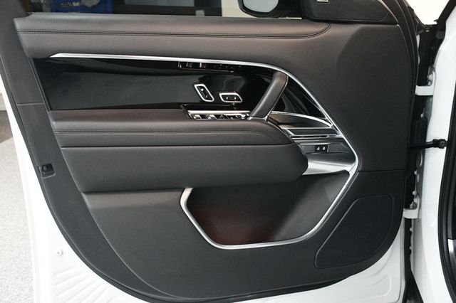 2023 Land Rover Range Rover P530 SE SWB - 23013538 - 22