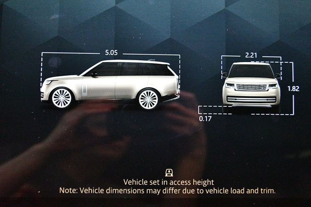 2023 Land Rover Range Rover P530 SE SWB - 23013538 - 65