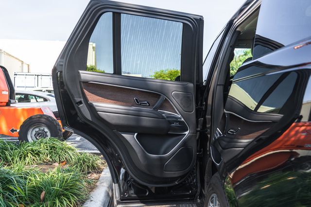 2023 Land Rover Range Rover P530 SE SWB - 22799893 - 32