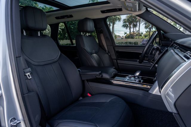 2023 Land Rover Range Rover P530 SE SWB - 22927778 - 24