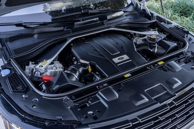 2023 Land Rover Range Rover P530 SE SWB - 22927778 - 32