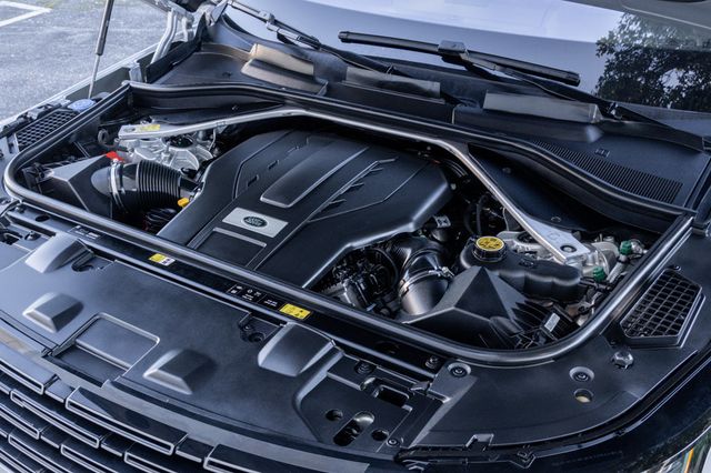 2023 Land Rover Range Rover P530 SE SWB - 22927778 - 34