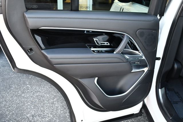 2023 Land Rover Range Rover P530 SE SWB SUV W/Shadow Exterior Pack - 23087242 - 14