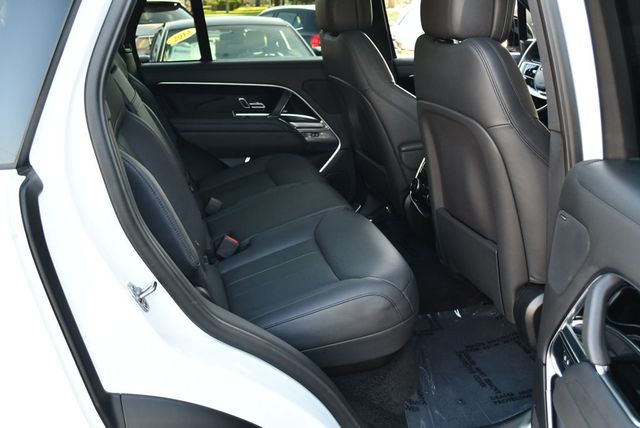 2023 Land Rover Range Rover P530 SE SWB SUV W/Shadow Exterior Pack - 23087242 - 18