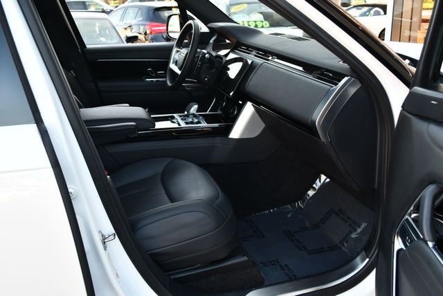 2023 Land Rover Range Rover P530 SE SWB SUV W/Shadow Exterior Pack - 23087242 - 19