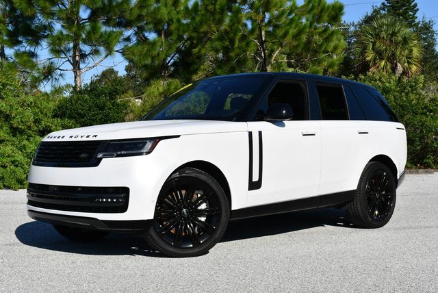 2023 Land Rover Range Rover P530 SE SWB SUV W/Shadow Exterior Pack - 23087242 - 22