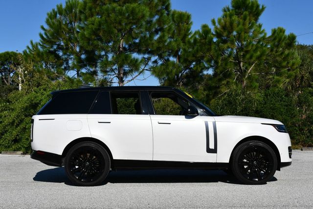 2023 Land Rover Range Rover P530 SE SWB SUV W/Shadow Exterior Pack - 23087242 - 33