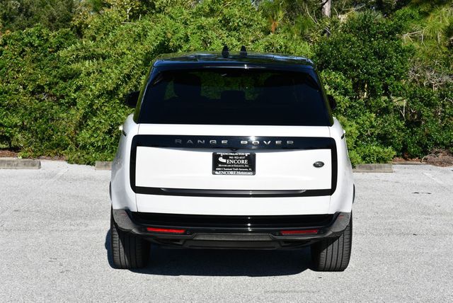 2023 Land Rover Range Rover P530 SE SWB SUV W/Shadow Exterior Pack - 23087242 - 4
