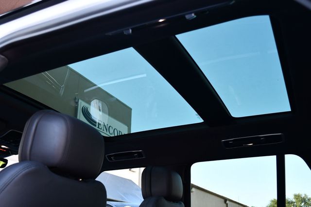 2023 Land Rover Range Rover P530 SE SWB SUV W/Shadow Exterior Pack - 23087242 - 55