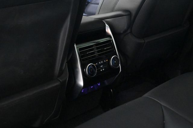 2023 Land Rover Range Rover SE - 22977850 - 17