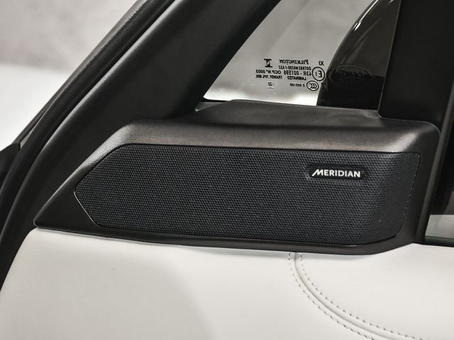 2023 Land Rover Range Rover SE - 22955980 - 19