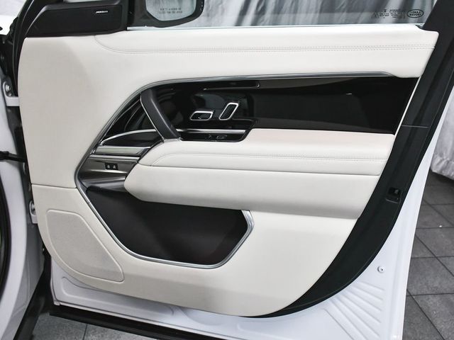 2023 Land Rover Range Rover SE - 23038944 - 16