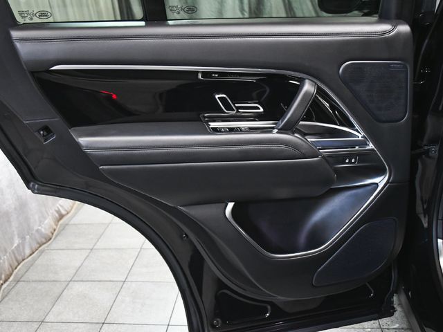 2023 Land Rover Range Rover SE - 23071147 - 12