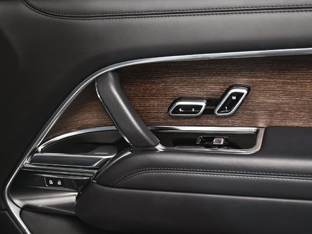 2023 Land Rover Range Rover SE - Photo 15