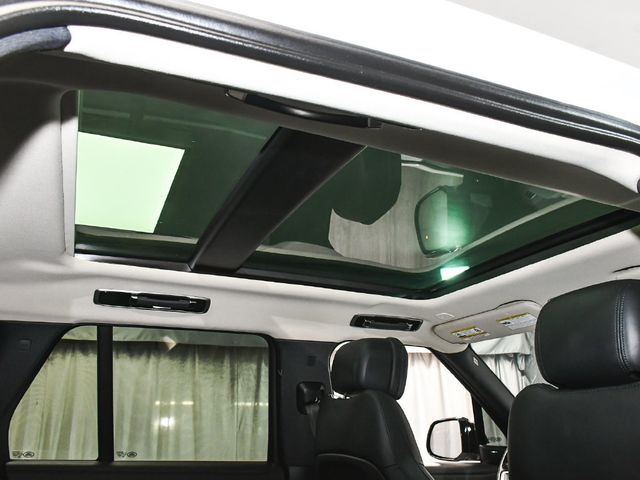 2023 Land Rover Range Rover SE - Photo 54