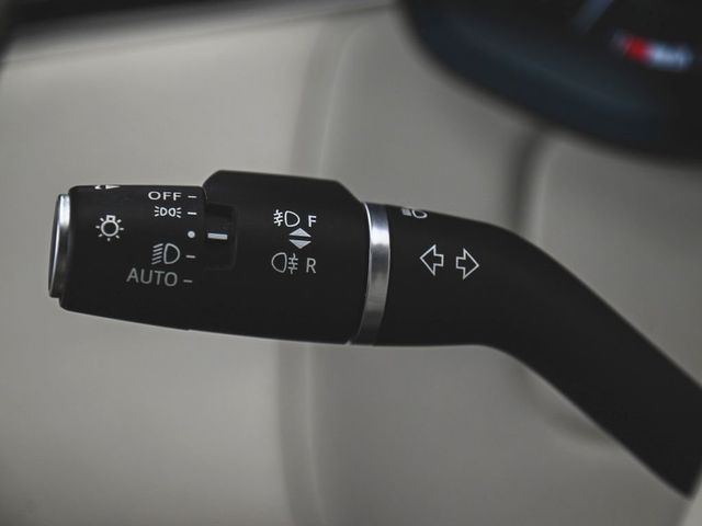 2023 Land Rover Range Rover SE - 23027587 - 23